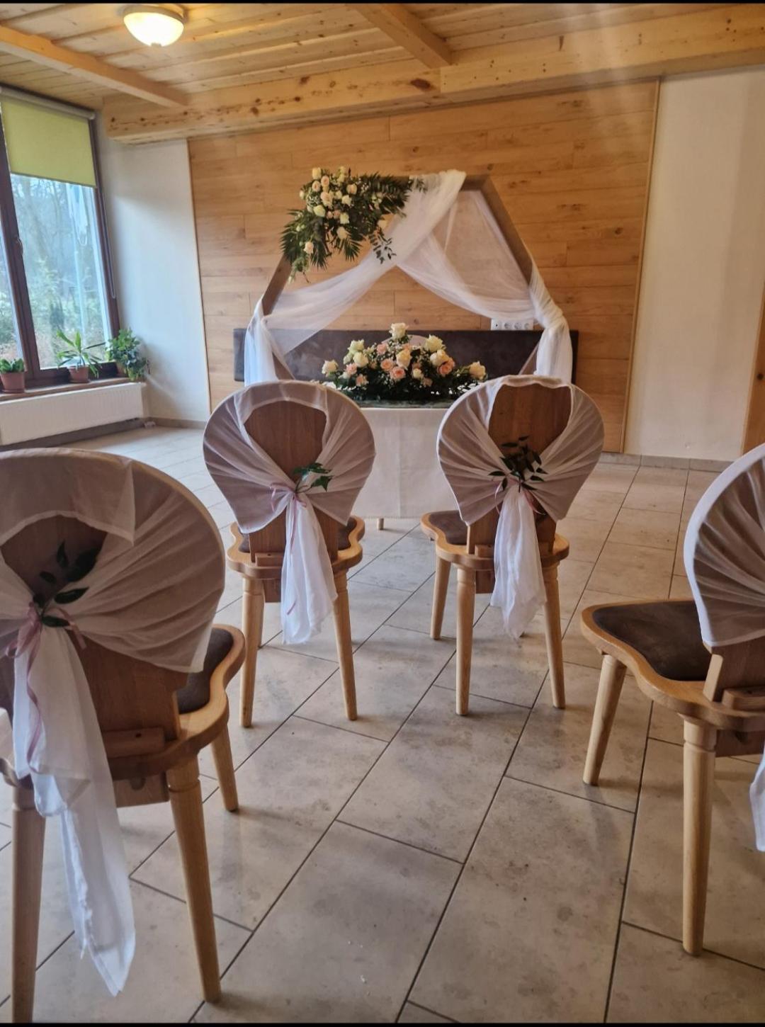 Hodoseri Vadaszhaz Bakonyszentlaszlo Luaran gambar