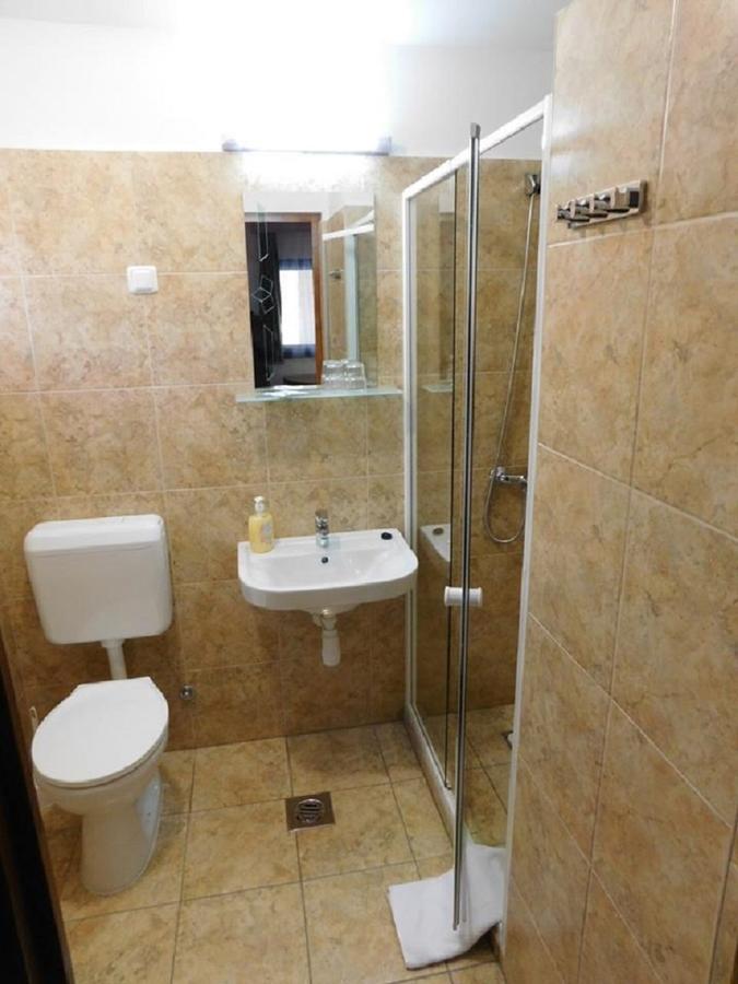 Hodoseri Vadaszhaz Bakonyszentlaszlo Luaran gambar